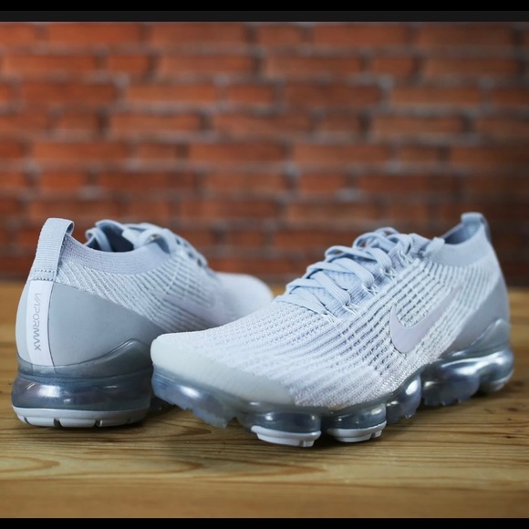 Vapormax 3 Flyknit - Picture 2 of 6